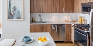 Avalon Willoughby Square Avalon Willoughby Square Gallery 1