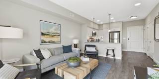 Avenida at Centerra Age 55+ Apartment Homes Gallery 7
