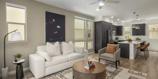 Lilian Frogtown Gallery 12