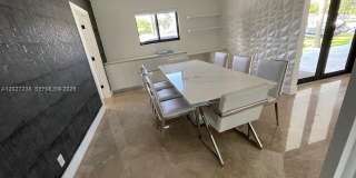 1252 Coral Ln Gallery 4