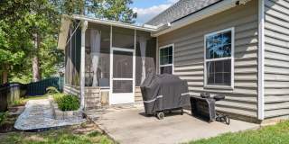 Relax by the Water – 4BR Home with Pond Views in Creekside Gallery 44