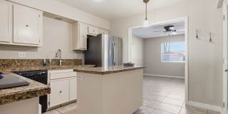 4561 Paseo El Rio Drive LAS VEGAS, NV 89121 Gallery 11