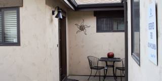 820 Columbia Gallery 1