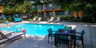 Fifteen 50 Gallery 11