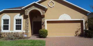 Beautiful 3BR Home in Mallory Square, Lawn Care Included Gallery 1