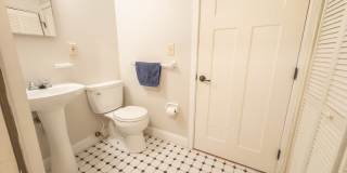 169 Erie Street, Gallery 19