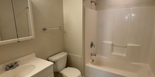 849 S Maple B Avenue Gallery 8