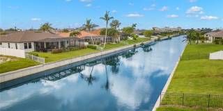 1137 SW 18th Court Gallery 27