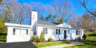 701 North Warfield Drive Gallery 1