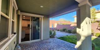 Beautifully renovated, cul-de-sac, Mesa Park adjacent home in Summerlin. Gallery 77