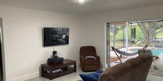 18312 DRIGGERS AVENUE Gallery 4