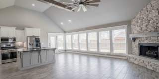 Prime Location! New build, 4 bed/ 2 bath! Gallery 11
