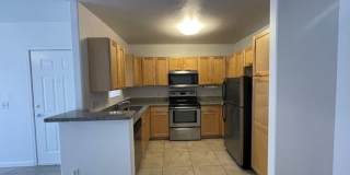 1 Bedroom 1 Bath (Gilbert Rd and Guadalupe) -**$500 off First Month** Gallery 1