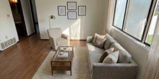 1220 Meadow Ln Gallery 1