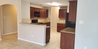 2432 French St Gallery 9