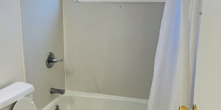 1105 Carey Drive Gallery 7