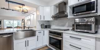 6096 Huntwick Terrace Gallery 4
