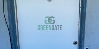 325 W H St Gallery 7