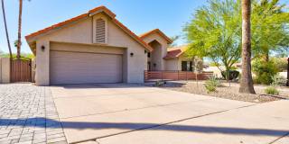 Gorgeous Remodel in Tempe close to ASU!!!  Available May 1st!!!  Great Layout!!!  Great Yard!!!  You will not be disappointed!!! Gallery 5