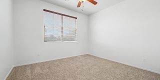15102 W WESTVIEW Drive Gallery 22