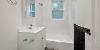 The Onyx on Carmen Gallery 30