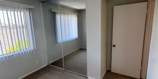 COMING SOON! 3 Bed + 1.5 Bath Townhouse Gallery 27