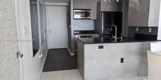 50 Biscayne Blvd 5107 Gallery 3