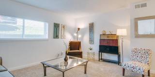Nob Hill Apartments Gallery 12