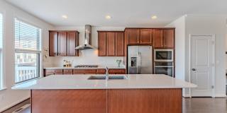 42506 DOGWOOD GLEN Square Gallery 24
