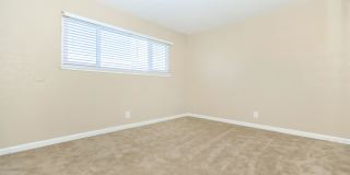 Ladera Woods Gallery 75