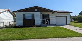 Charming 3 bedroom 1 bath home in Rexburg! Gallery 1