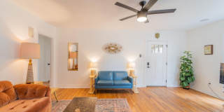 AUGUST PRE-LEASE! ADORABLE 3 bedroom! Gallery 7