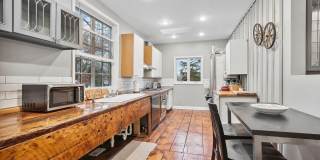 2404 Ridge Avenue Gallery 6