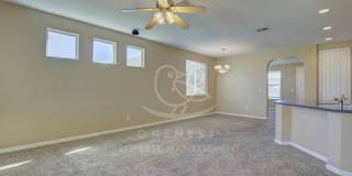 Beautiful 4 BD 2 BA Lincoln Home Gallery 11