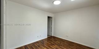 324 NE 3rd St Gallery 29