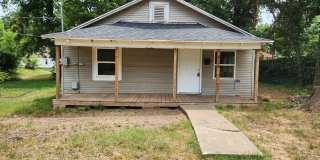 Spacious 2-Bedroom, 1-Bathroom Home AVAILABLE NOW!! Spacious 2-Bedroom, 1-Bathroom Home AVAILABLE NOW!! Gallery 1