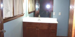 680 Oak Street Gallery 7