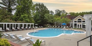 eaves Fair Lakes Gallery 27