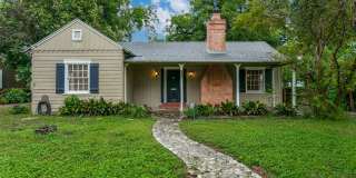 CHARMING ALAMO HEIGHTS COTTAGE Gallery 1