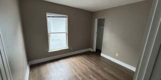 Newly Renovated 3BR/1BA Townhome located close to downtown Indy Gallery 10