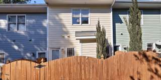 1052 Mica Lamp Court Gallery 26