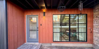 400 E 30th St #101 - Incredible unit in top location near UT. Gallery 23