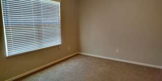 Excellent 3 Bedroom 2 Bath House for Rent. Best Part of Town near Everything! Gallery 11