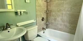 Available Now! 2-bed home in Ft. Thomas with lots to offer! Gallery 12