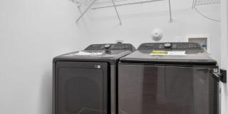 1095 Anchor Point Gallery 29