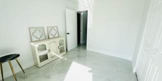 2316 Freedom Street Gallery 20