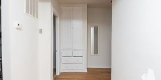 1249 West Henderson Street Gallery 4