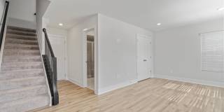 7550 JOHNNYCAKE Road Gallery 4
