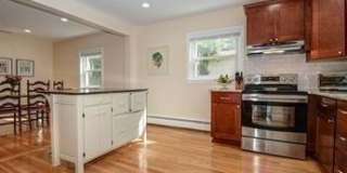30 Beecher St. Gallery 7