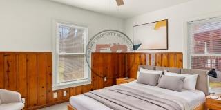 2712 Lyle Ave Gallery 10